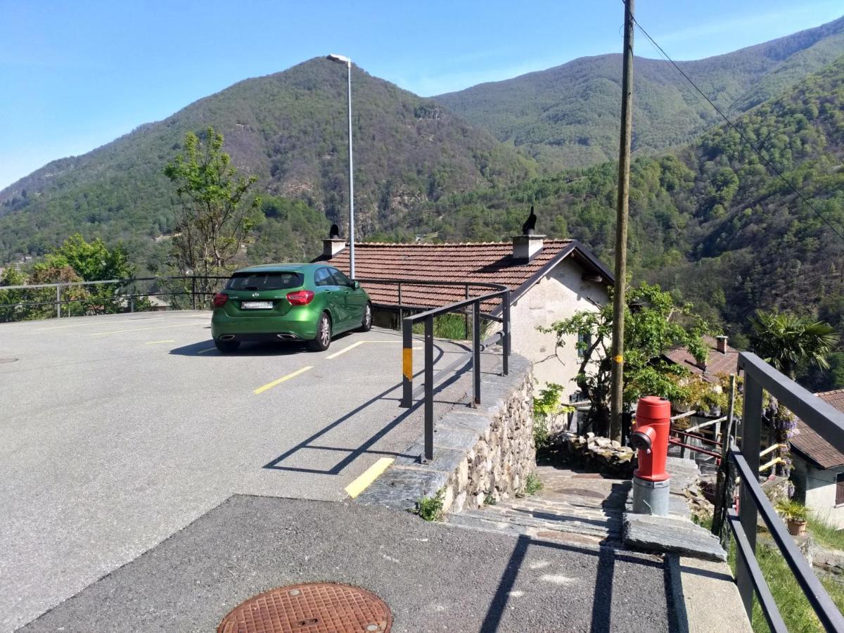 فيلا Rustico "Casa Di Sasso" إينتراغانا المظهر الخارجي الصورة