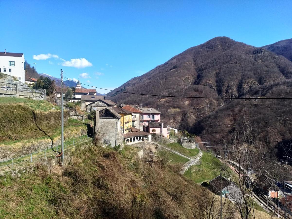 فيلا Rustico "Casa Di Sasso" إينتراغانا المظهر الخارجي الصورة
